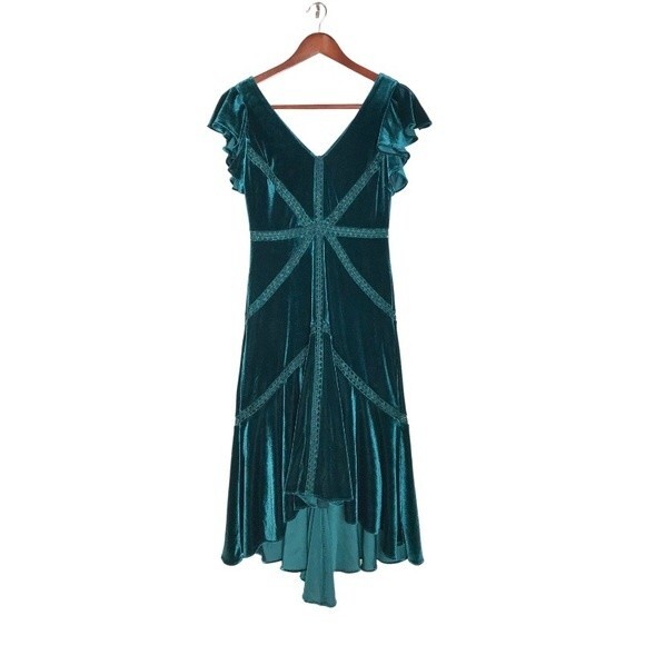 Neiman Marcus Green Velvet Flutter Sleeve High-Low Flounce Hem Midi A Line Dress - Picture 3 of 9